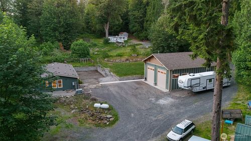 4454 Mosquito Lake Rd, Deming, WA, 98244-9314 | Card Image