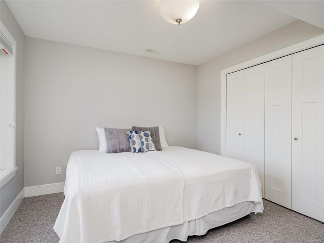3rd Bedroom with a view! | Image 21