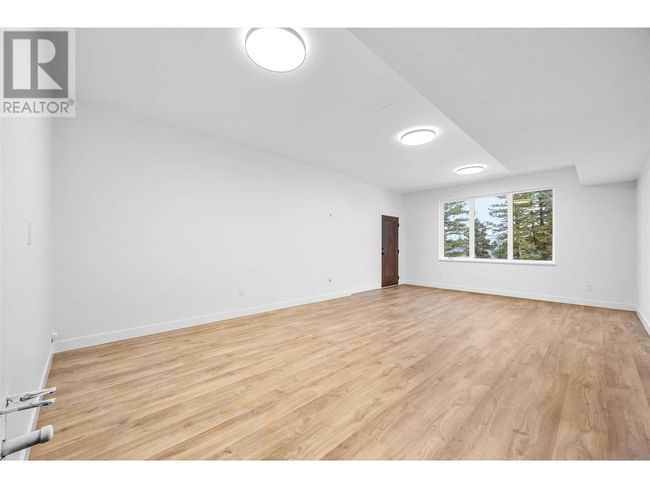 17 - 3100 Kicking Horse Dr, House other with 7 bedrooms, 6 bathrooms and 7 parking in Kamloops BC | Image 48
