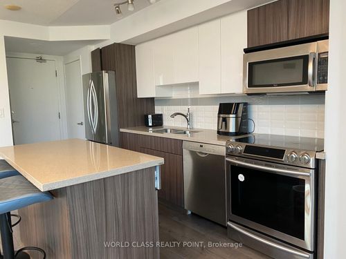 1204-600 Fleet St, Toronto, ON, M5V1B7 | Card Image