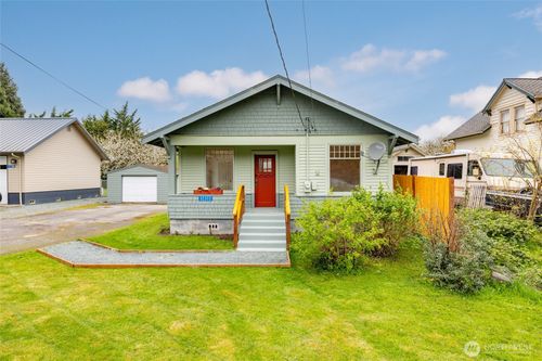 12372 Bartl St, Clearlake, WA, 98235-7708 | Card Image