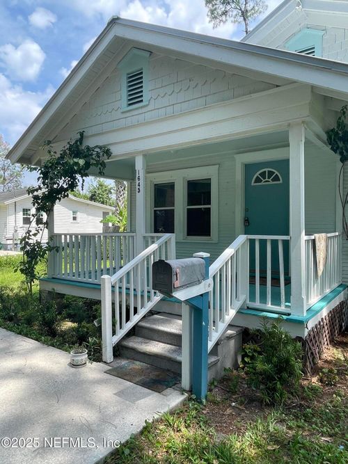 1645 Davidson St, Jacksonville, FL, 32207-5440 | Card Image