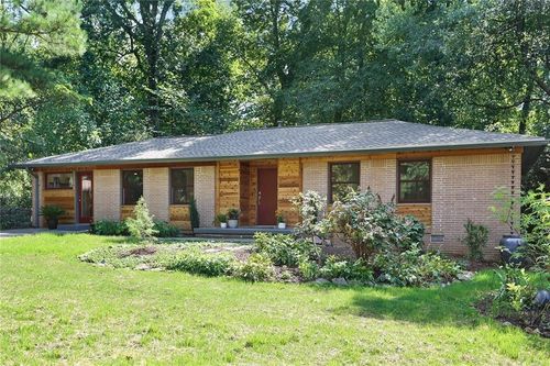 1995 Commodore Ln, Chamblee, GA, 30341-1557 | Card Image