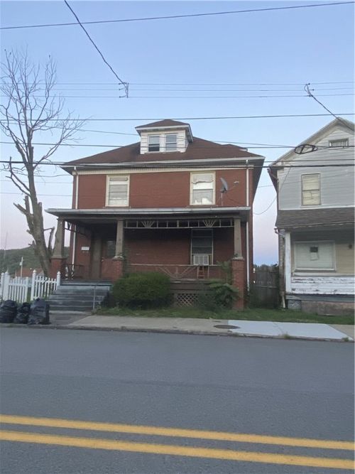 158 Strayer St, Johnstown, PA, 15906-2029 | Card Image