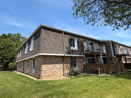 1a-4424 Euclid Ave, Rolling Meadows, IL, 60008-1942 | Card Image