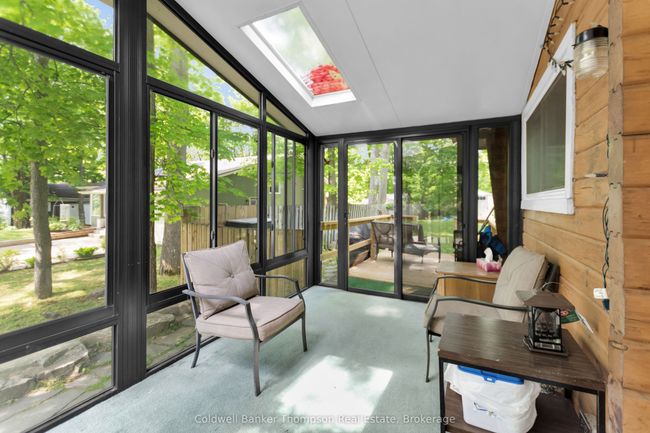 254 Lakeshore Rd, House other with 3 bedrooms, 2 bathrooms and 4 parking in Huntsville ON | Image 5