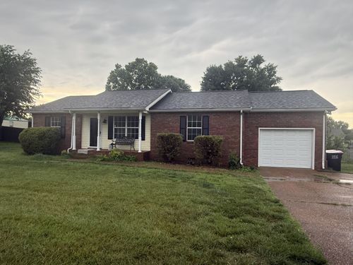 1002 Sunday Silence Dr, Greenbrier, TN, 37073-4787 | Card Image