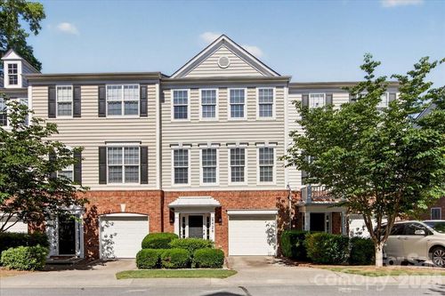 5426 Dockery Dr, Charlotte, NC, 28209-3672 | Card Image