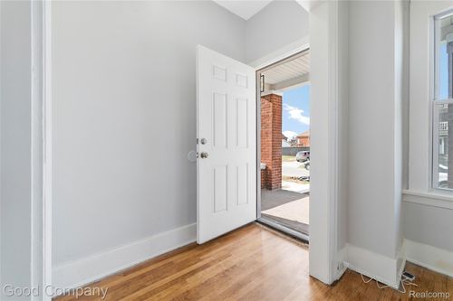 4003 Pingree St, Detroit, MI, 48204-2450 | Card Image