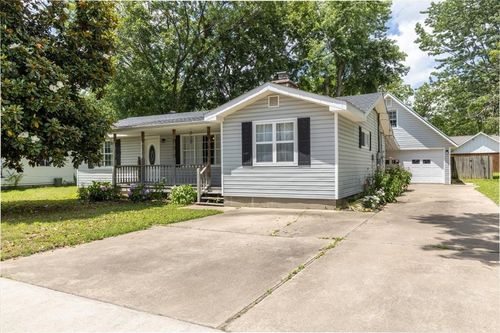 506 El Paso St Se, Gravette, AR, 72736-9111 | Card Image