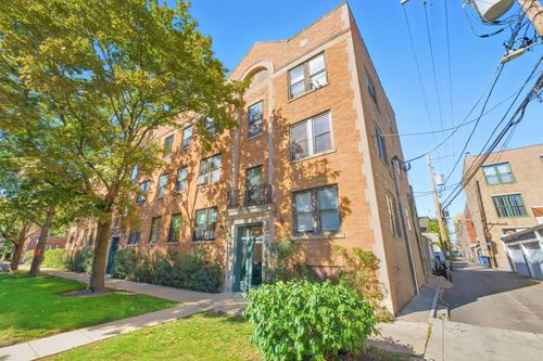1-1014 W Barry Ave, Chicago, IL, 60657-4310 | Card Image