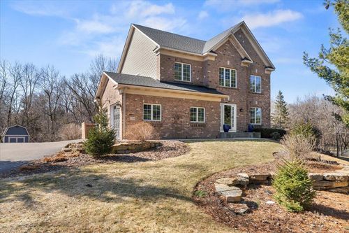 1708 Stonepine Cir, Hudson, WI, 54016-5834 | Card Image