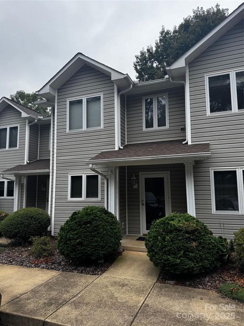 2617 White Oak Court Ext, Claremont, NC, 28610-8286 | Card Image