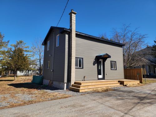 14 Ryerson St, Carrying Place, ON, K0K1L0 | Card Image