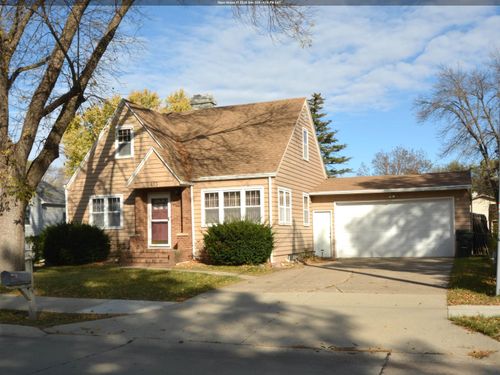 413 W Clifton Ave, Sioux City, IA, 51104-2312 | Card Image