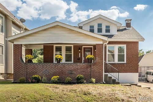 7040 Pernod Avenue, St Louis, MO, 63139 | Card Image
