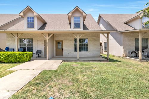 a-200 Sandstone Drive, Jarrell, TX, 76537 | Card Image