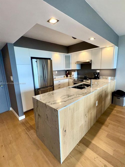 a1203-2150 Sans Souci Blvd, North Miami, FL, 33181-3045 | Card Image