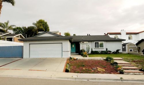 9011 Joan St, Spring Valley, CA, 91977-5806 | Card Image