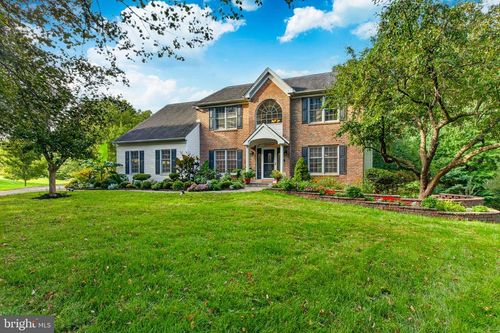 810 Thicket Ct, WEST CHESTER, PA, 19380-1783 | Card Image