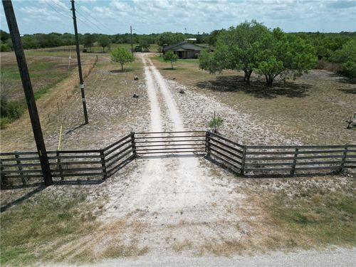 1260 W County Road 303, Orange Grove, TX, 78372-3698 | Card Image