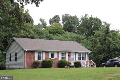 1735 Jefferson Ave, SOUTH BOSTON, VA, 24592-4503 | Card Image