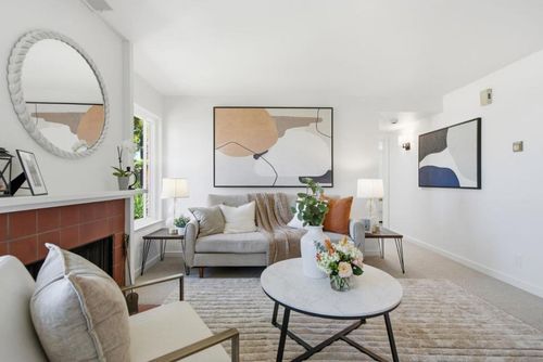 f-115 Hobart Ave, San Mateo, CA, 94402-2846 | Card Image
