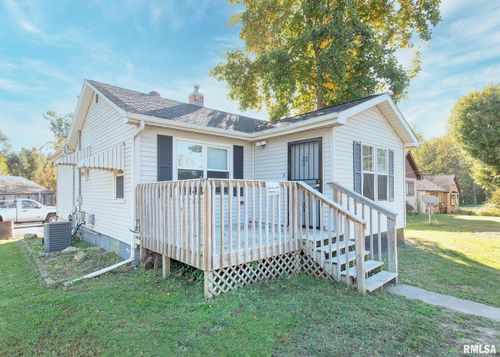 2802 Archer Dr, East Moline, IL, 61244-2823 | Card Image