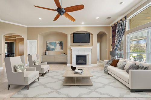 2405 Pebble Lodge Ln, Friendswood, TX, 77546-5585 | Card Image