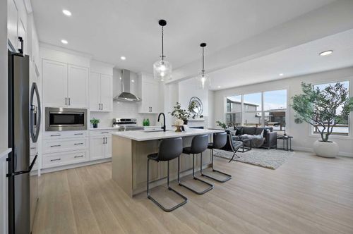 7 Fireside Common, Cochrane, AB, T4C3H9 | Card Image