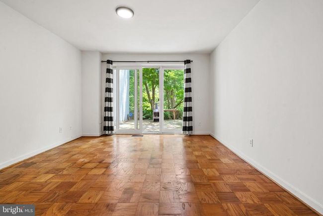 11493 Waterview Cluster, Townhouse with 3 bedrooms, 2 bathrooms and null parking in RESTON VA | Image 12