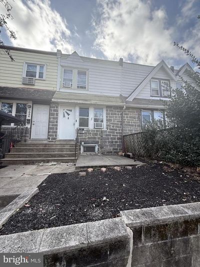 7036 Veronica Road, Townhouse with 2 bedrooms, 1 bathrooms and null parking in UPPER DARBY PA | Image 1