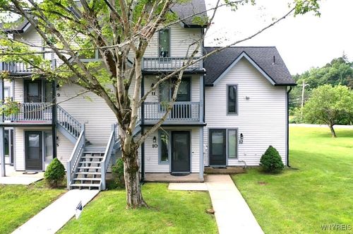 10 Wildflower, Ellicottville, NY, 14731-9701 | Card Image
