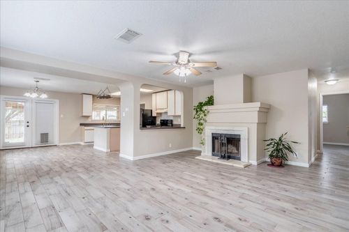 1142 Stone Gdn, New Braunfels, TX, 78130-2447 | Card Image