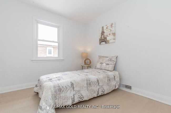 1362 Pharmacy Ave, House other with 5 bedrooms, 3 bathrooms and 3 parking in Scarborough ON | Image 16