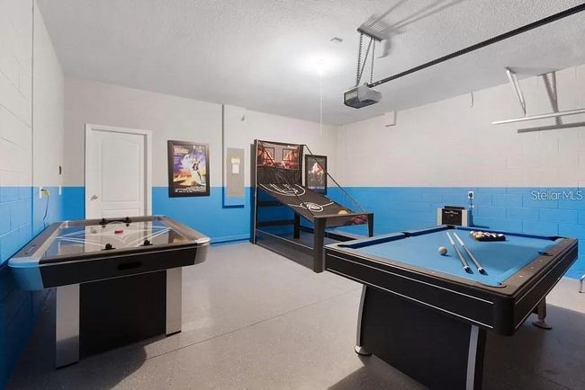 8024 Oak Shadow Ct, House other with 6 bedrooms, 6 bathrooms and null parking in DAVENPORT FL | Image 9