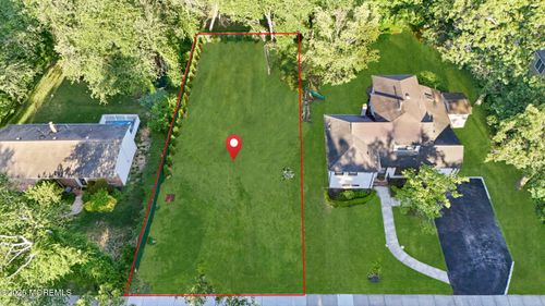 41 Sunset Rd, Lakewood, NJ, 08701-3174 | Card Image