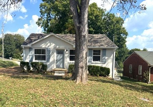 176 Rural Ave, Nashville, TN, 37209-3221 | Card Image
