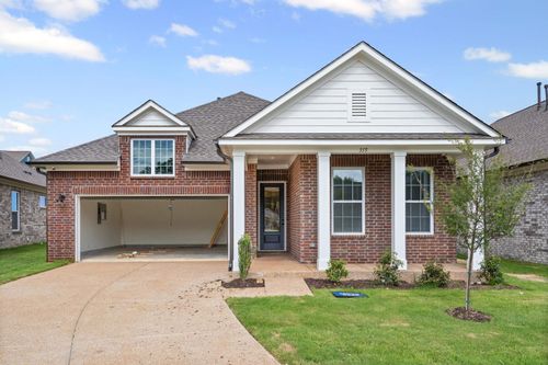 315 Kemrock Dr W, Cordova, TN, 38018-7169 | Card Image