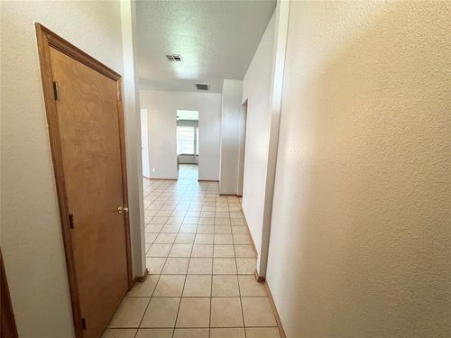 5109 Se 80th St, Del City, OK, 73135-6343 | Card Image