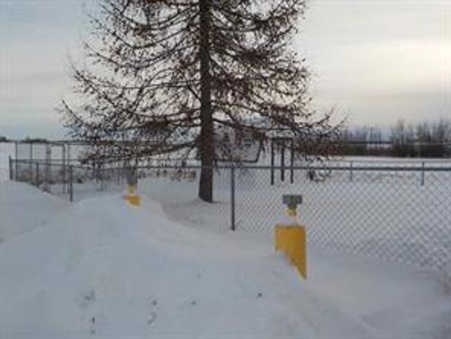10419 98 St, Home with 0 bedrooms, 0 bathrooms and 4 parking in Fairview AB | Image 25