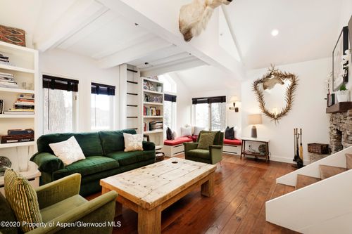 e114-900 E Durant Ave, Aspen, CO, 81611-2610 | Card Image