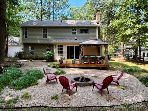3102 Peggy Ridge Ter, Matthews, NC, 28105-8891 | Card Image