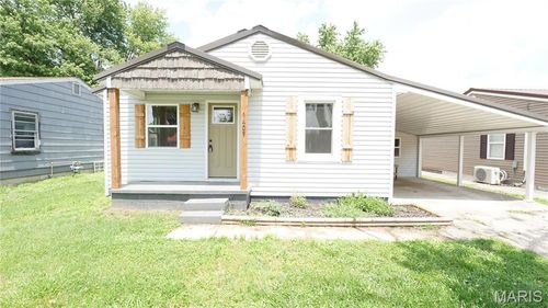 1409 Ray St, Dexter, MO, 63841-1444 | Card Image