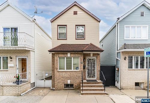 67 Marne Street, Newark, NJ, 07105 | Card Image
