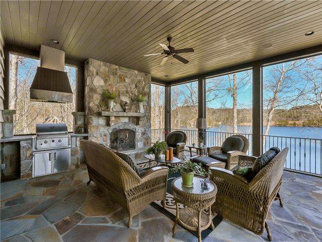 213 Jocassee Point Rd, House other with 6 bedrooms, 7 bathrooms and null parking in Salem SC | Image 15