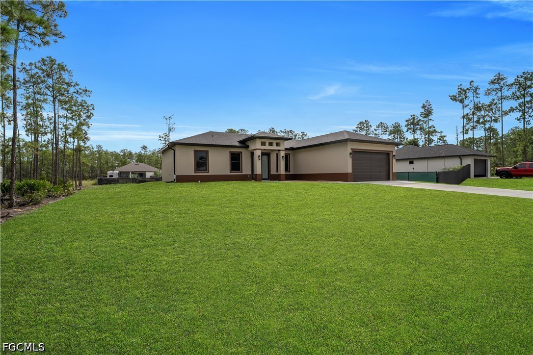 Residential in Lehigh Acres 3
