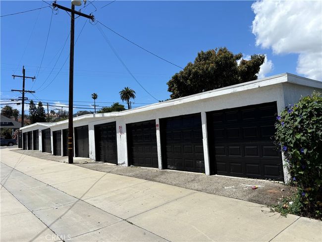 977 W 2 Nd St, Home with 0 bedrooms, 0 bathrooms and 6 parking in San Pedro CA | Image 5