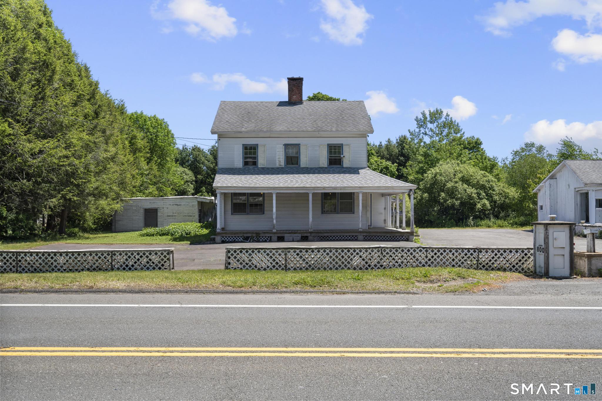 802 Main St, Monroe, CT 06468