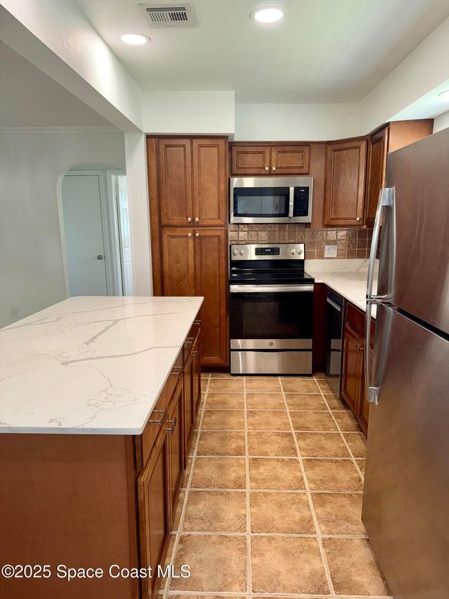 1285 Wilson St, House other with 3 bedrooms, 2 bathrooms and null parking in MELBOURNE FL | Image 4